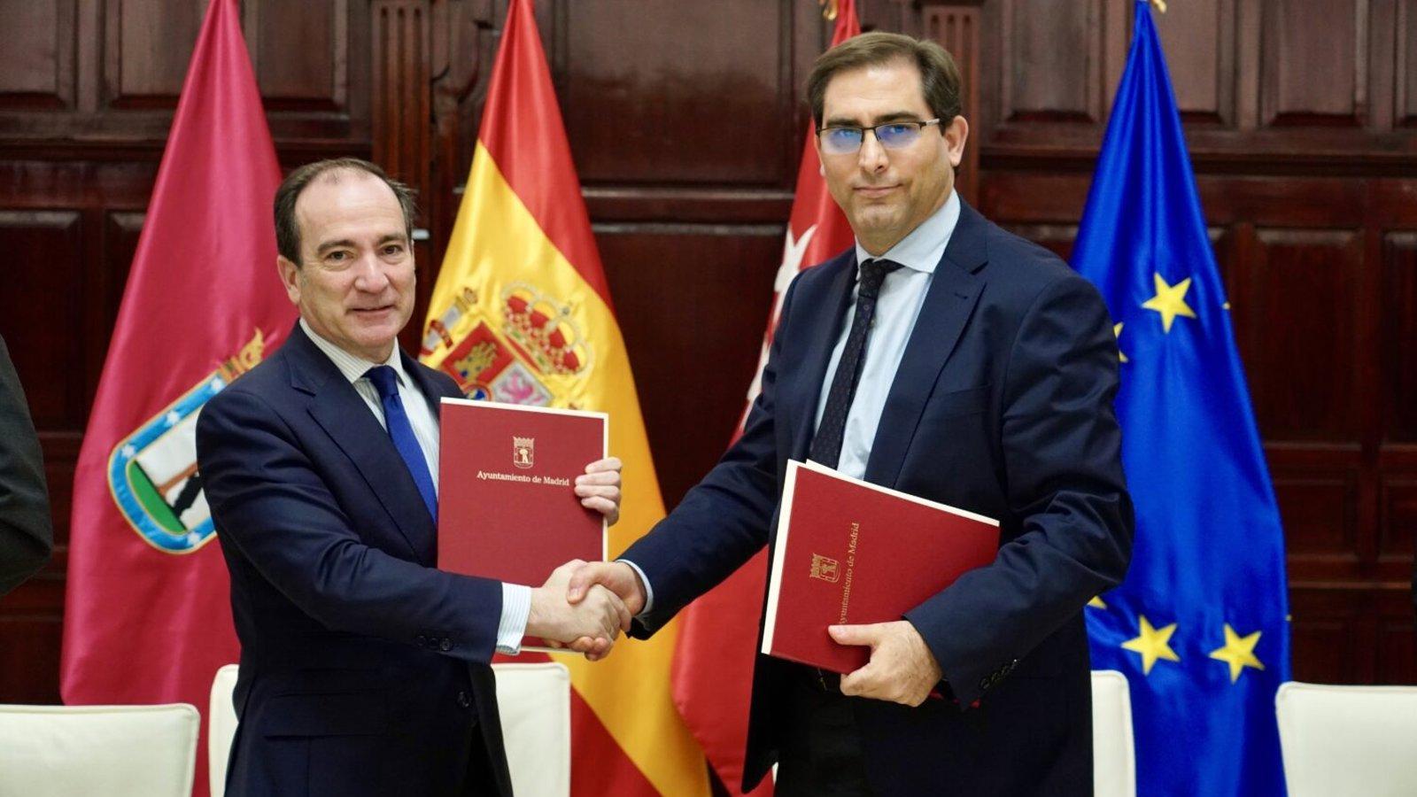 Nuevo convenio entre EMT y Universidad de Navarra para potenciar investigación en movilidad