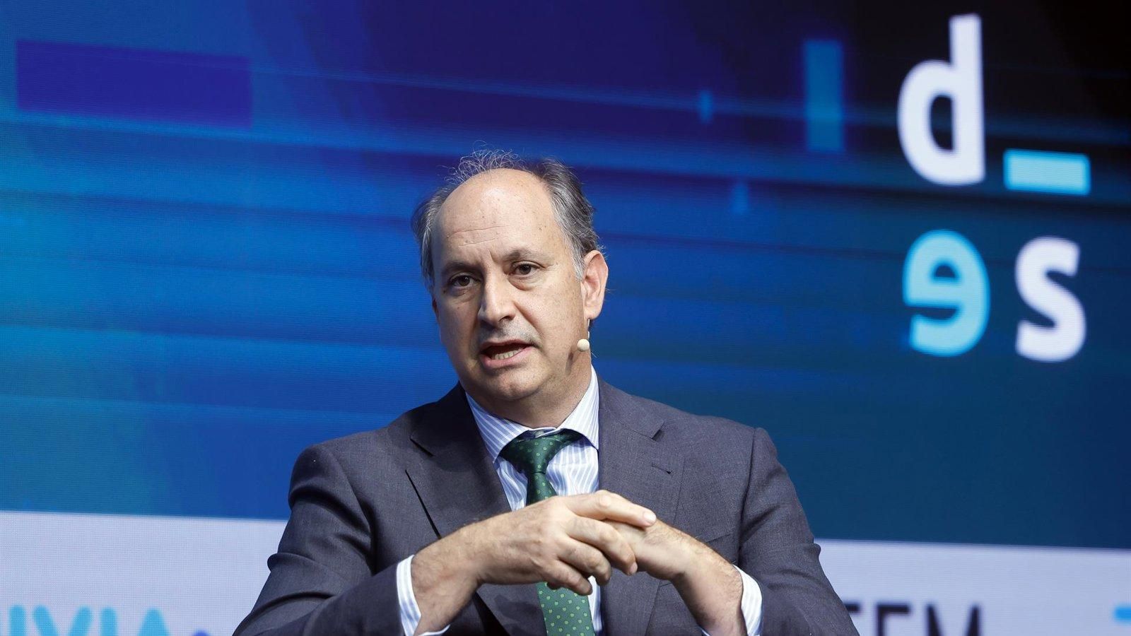 La Comunidad reclama transparencia al Gobierno sobre el proyecto de la gigafactoría europea de IA