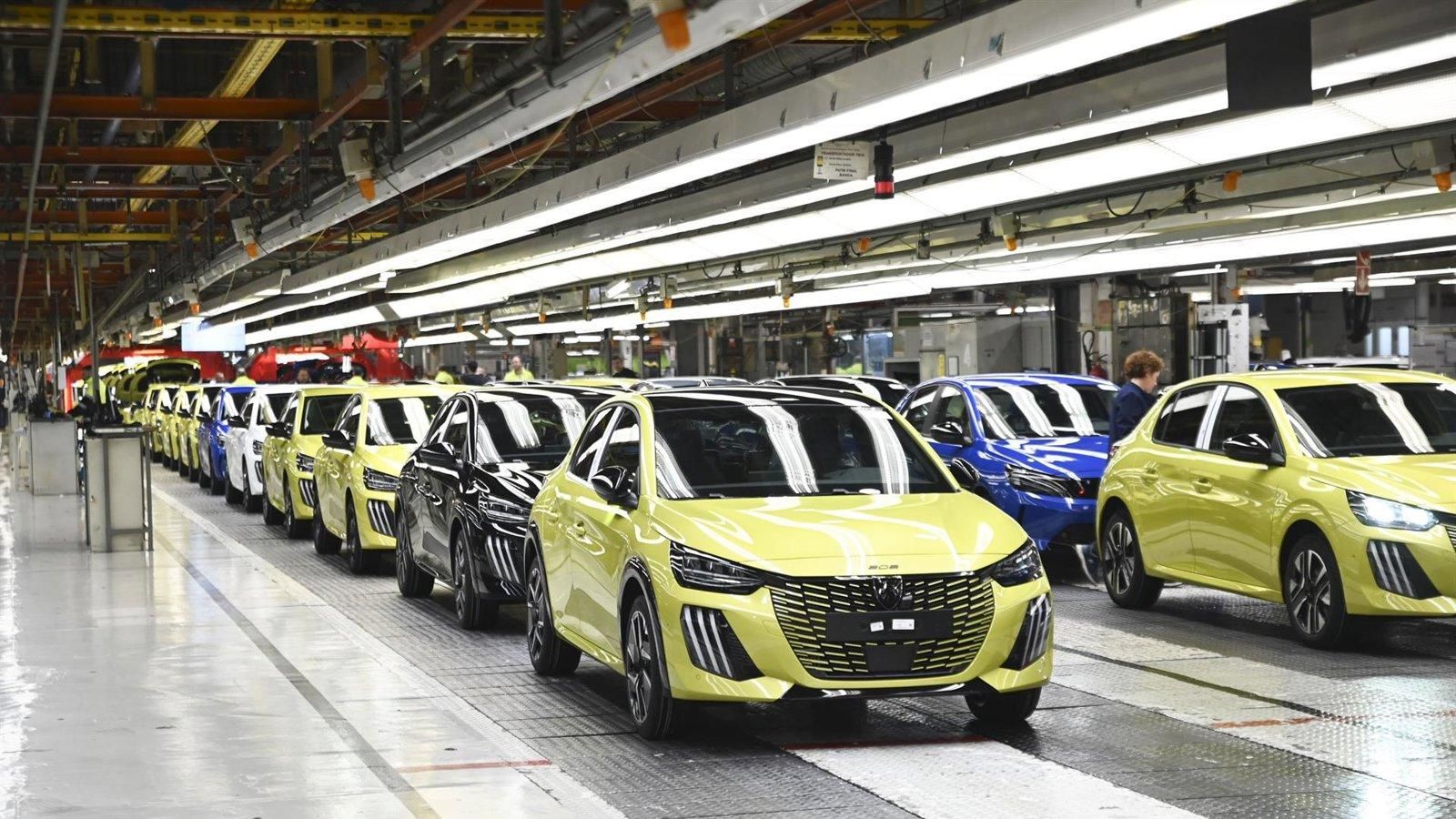 Las matriculaciones de vehículos en la Comunidad suben un 7,9% en 2025