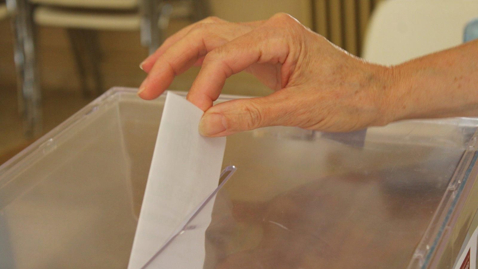 Mañueco disuelve las Cortes y convoca elecciones en Castilla y León para el 15 de marzo