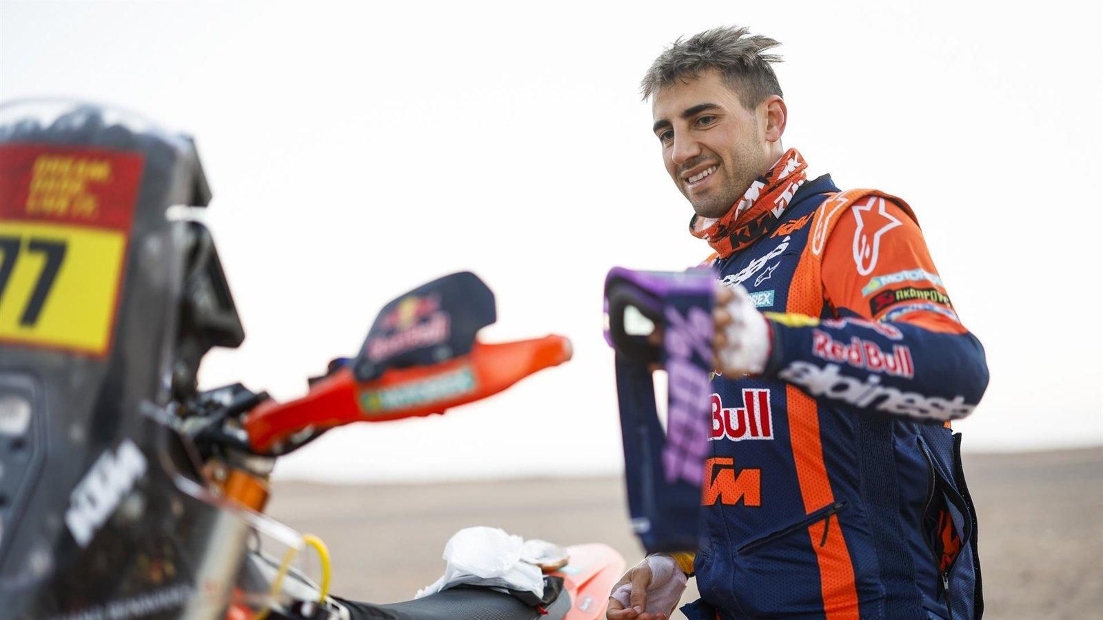 Luciano Benavides gana el Dakar en moto por dos segundos