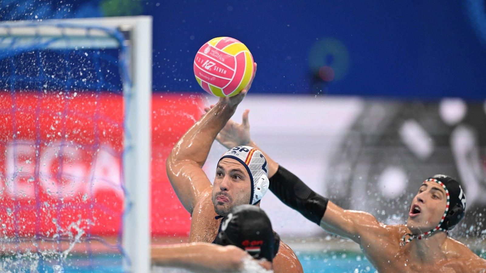 España responde con autoridad ante Países Bajos y avanza a la segunda fase del Europeo (14-7)