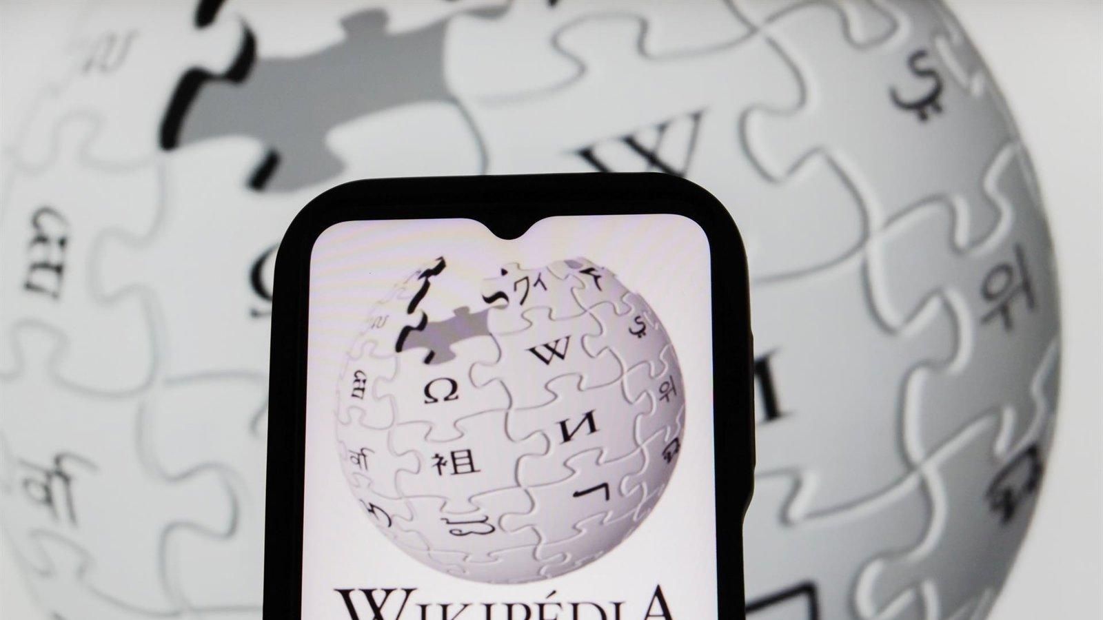 Wikipedia cumple 25 años en la red