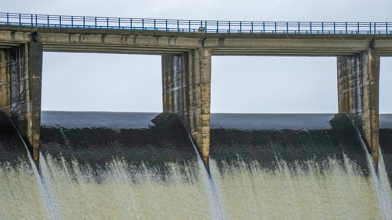 España recupera sus reservas de agua tras el tren de borrascas