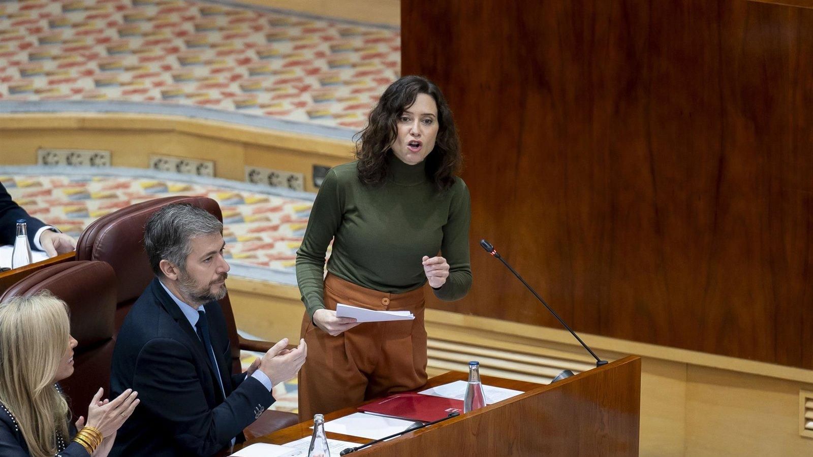 Ayuso defiende al alcalde de Móstoles y critica al PSOE por 