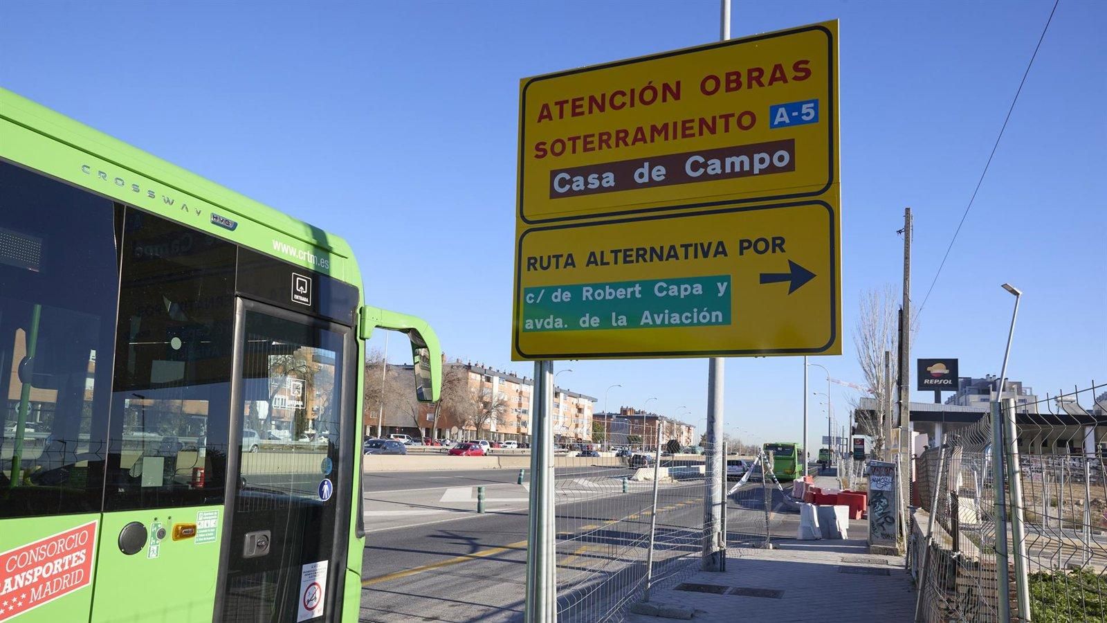 Carabante descarta que los autobuses de Alcorcón lleguen a Príncipe Pío mientras duren las obras de la A-5