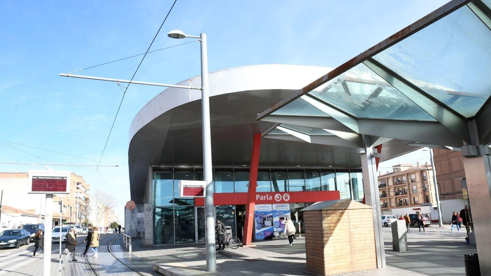 La Comunidad pide más autobuses lanzadera entre Parla y Getafe por las obras en Cercanías