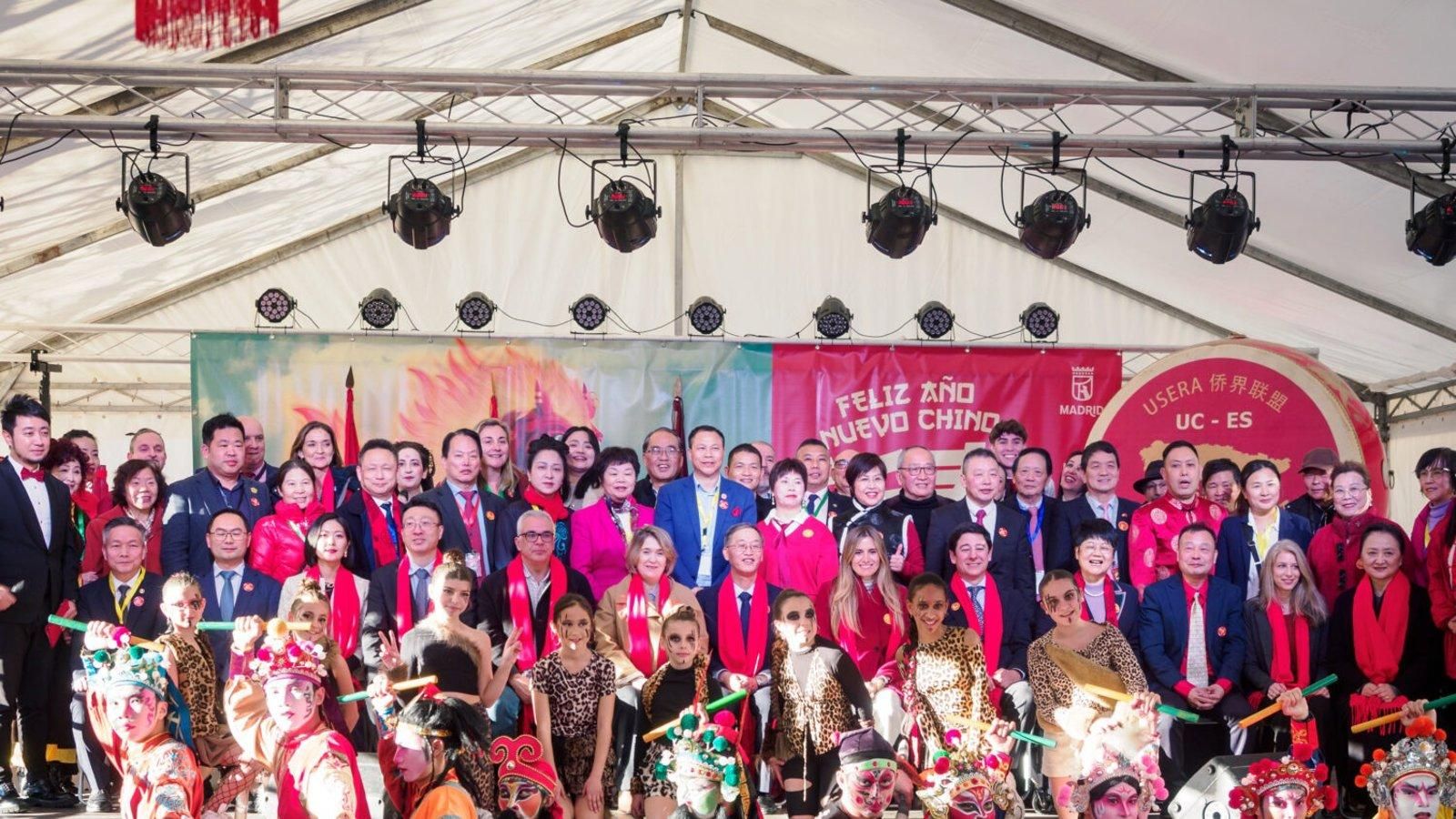 Madrid inaugura el Año Nuevo chino en Usera con desfile en Pradolongo y fuegos artificiales