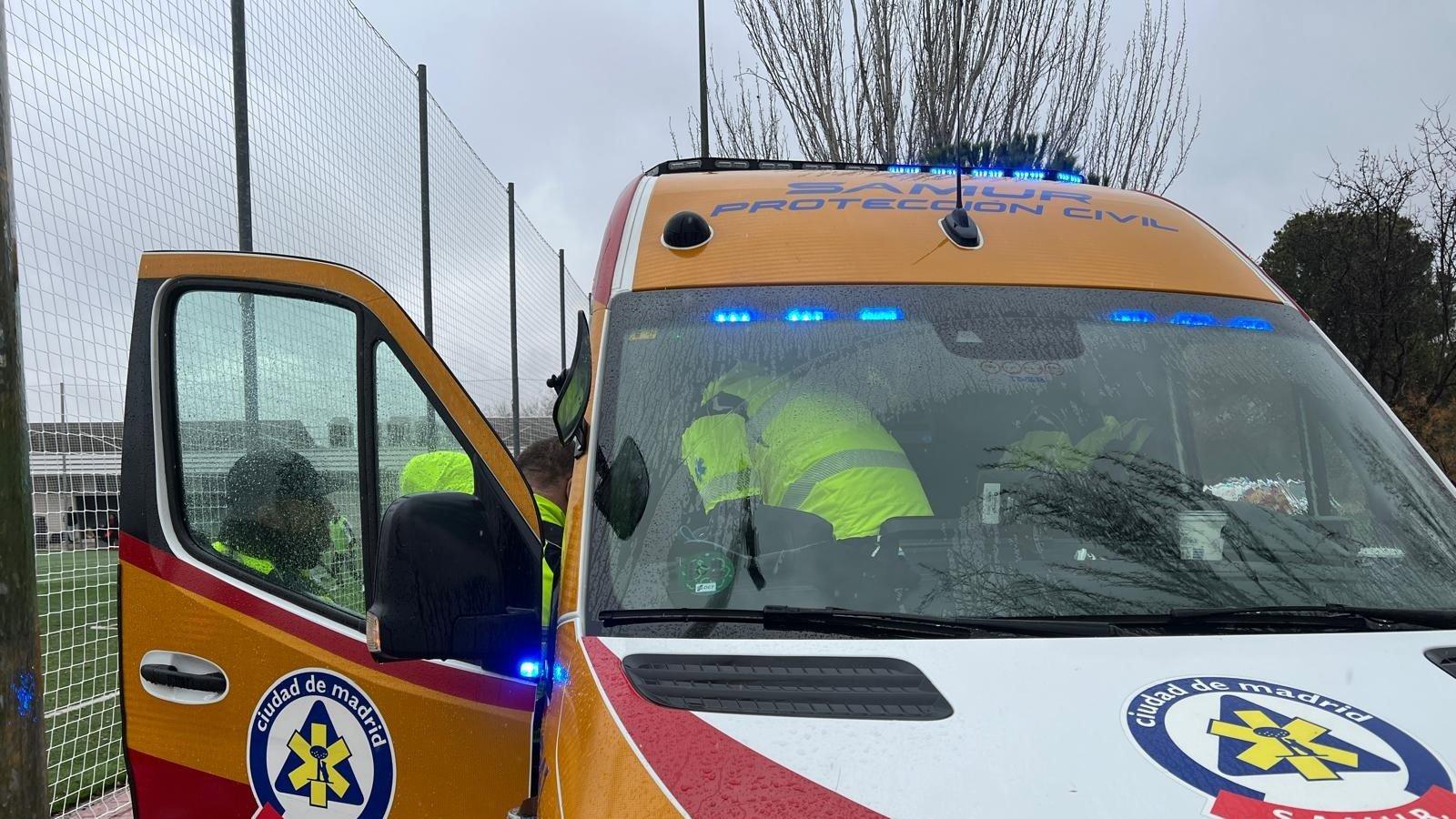 Cuatro jóvenes heridos tras chocar contra un camión en la M-40 a la altura de Vallecas