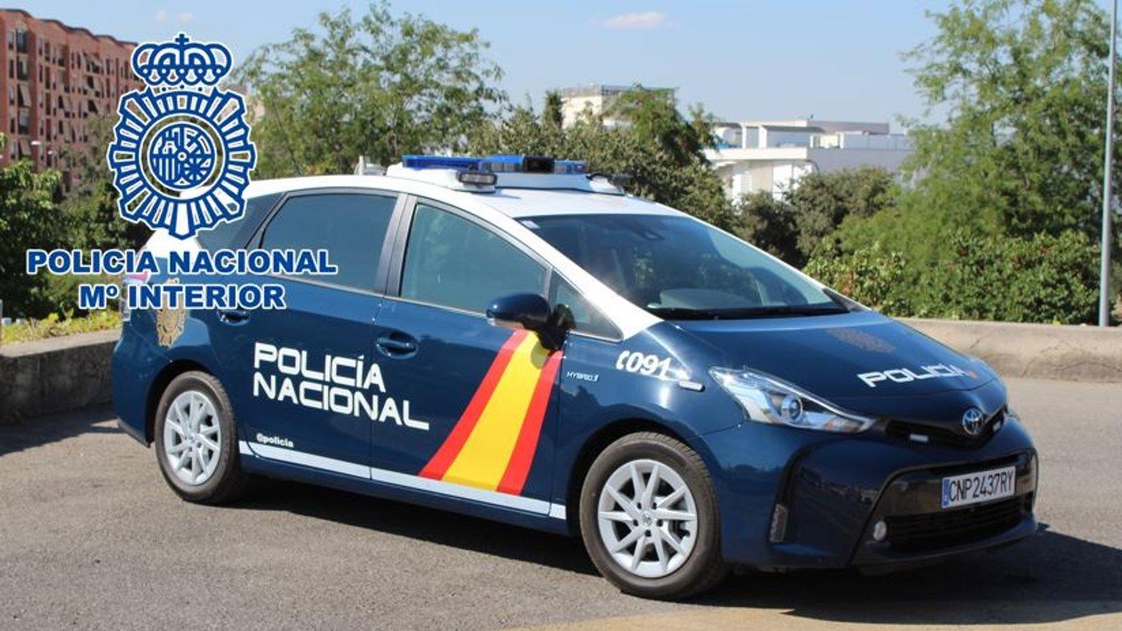 Detenido un hombre por 60 robos en garajes y comercios de Puente de Vallecas