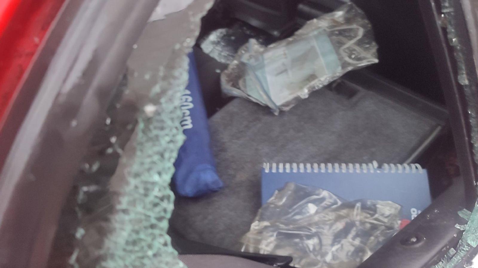 La Policía Local de Alcalá de Henares arresta a un hombre por dos robos en coches aparcados