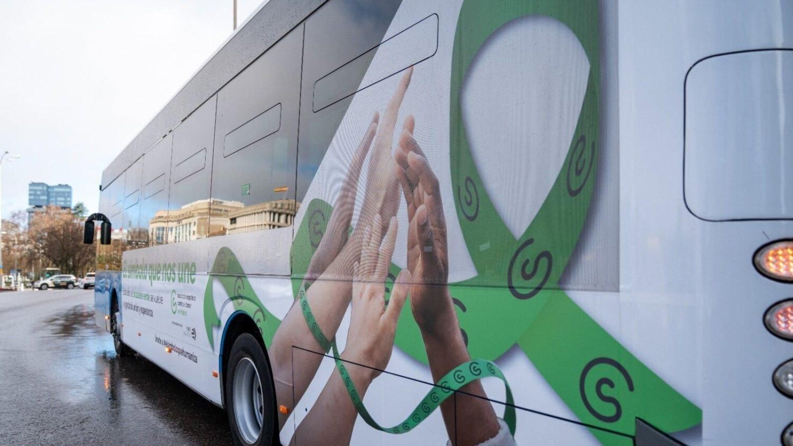 Un autobús de la EMT circulará para concienciar sobre el diagnóstico precoz del cáncer
