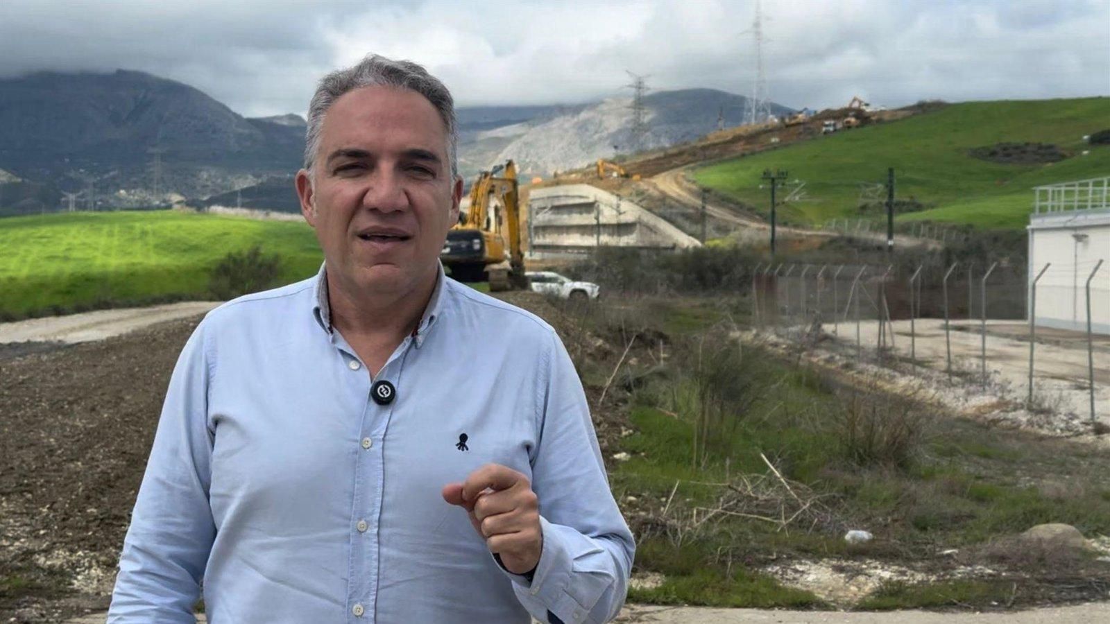 Bendodo critica la “lentitud” del Gobierno para restablecer el AVE directo entre Málaga y Madrid