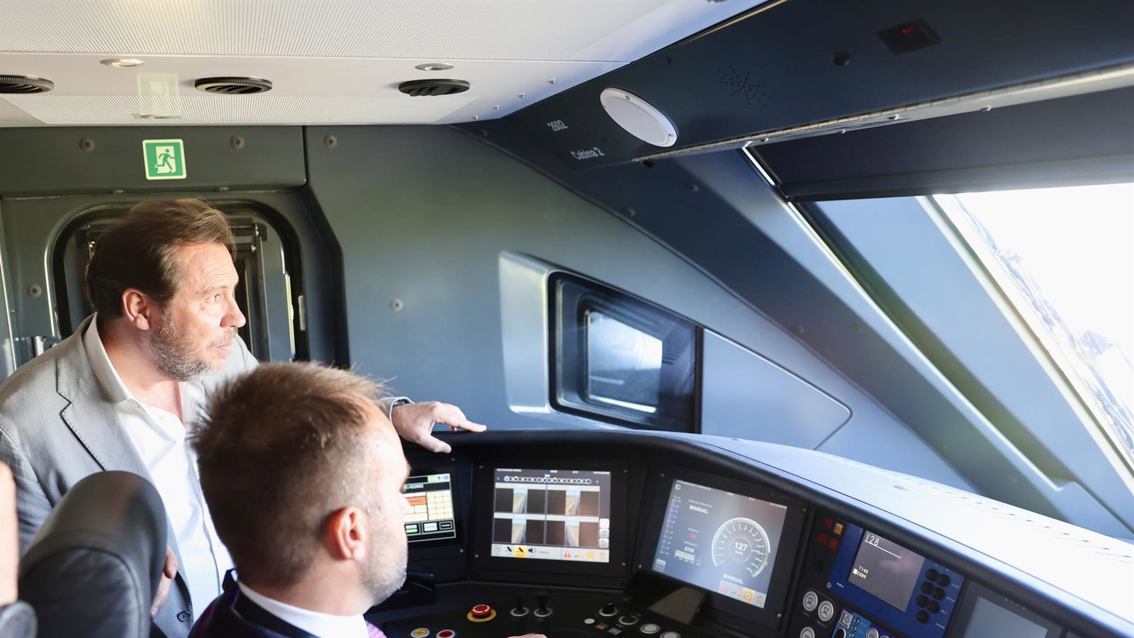 Las primeras cinco unidades de los trenes Stadler para Cercanías Madrid llegan a Aranjuez y empezarán a operar a finales del verano