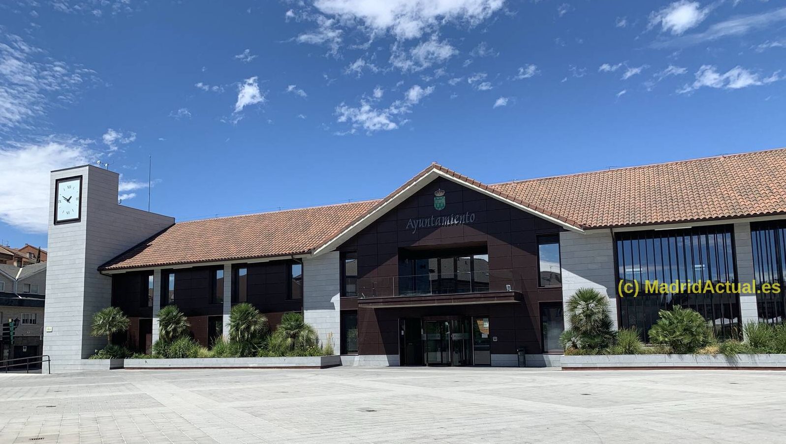 Galapagar autoriza la colocación de barras exteriores del 9 al 19 de septiembre