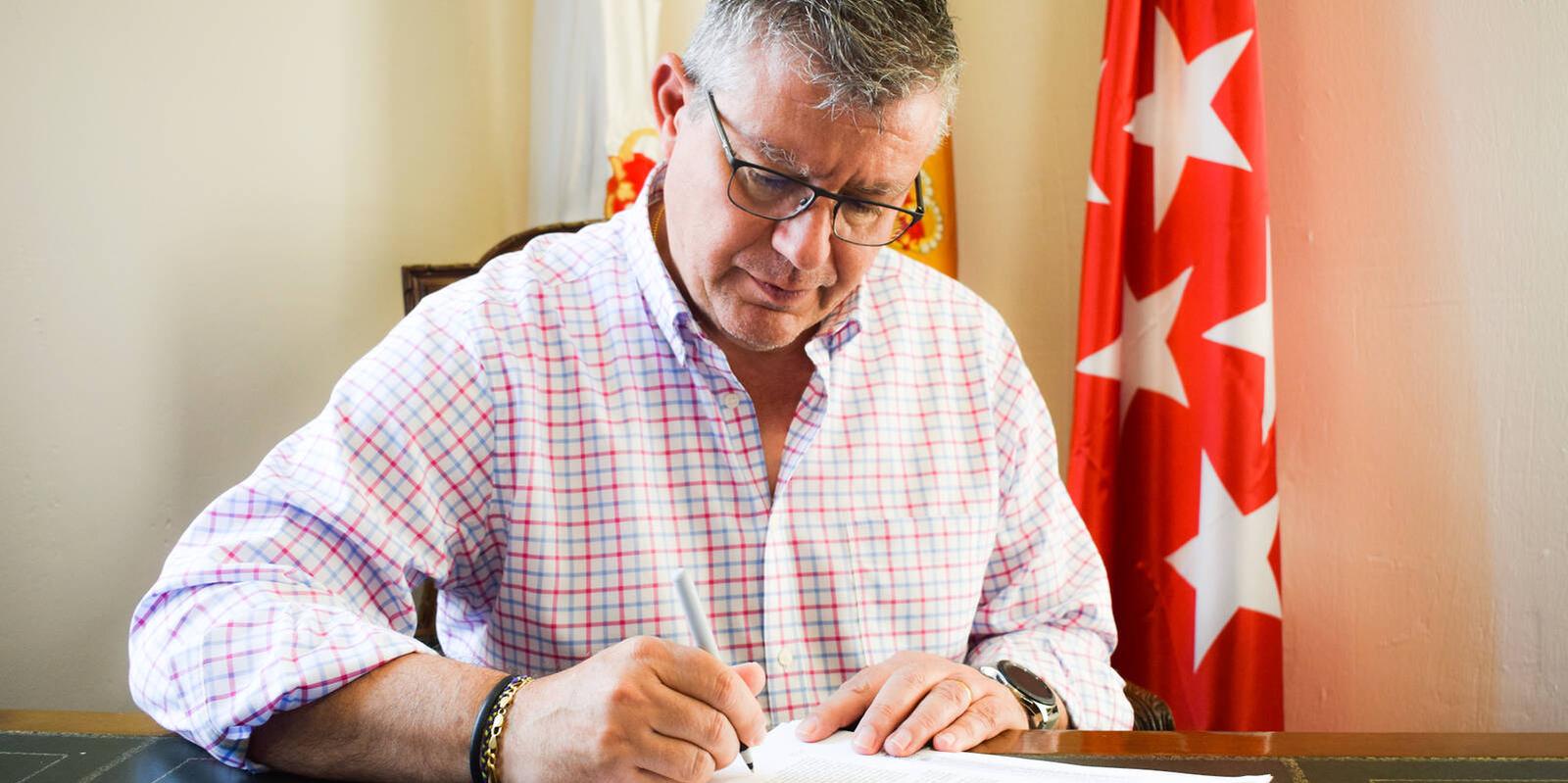 José Manuel Hoyo: "A nuestra llegada nos encontramos con un déficit de 20 millones de euros"