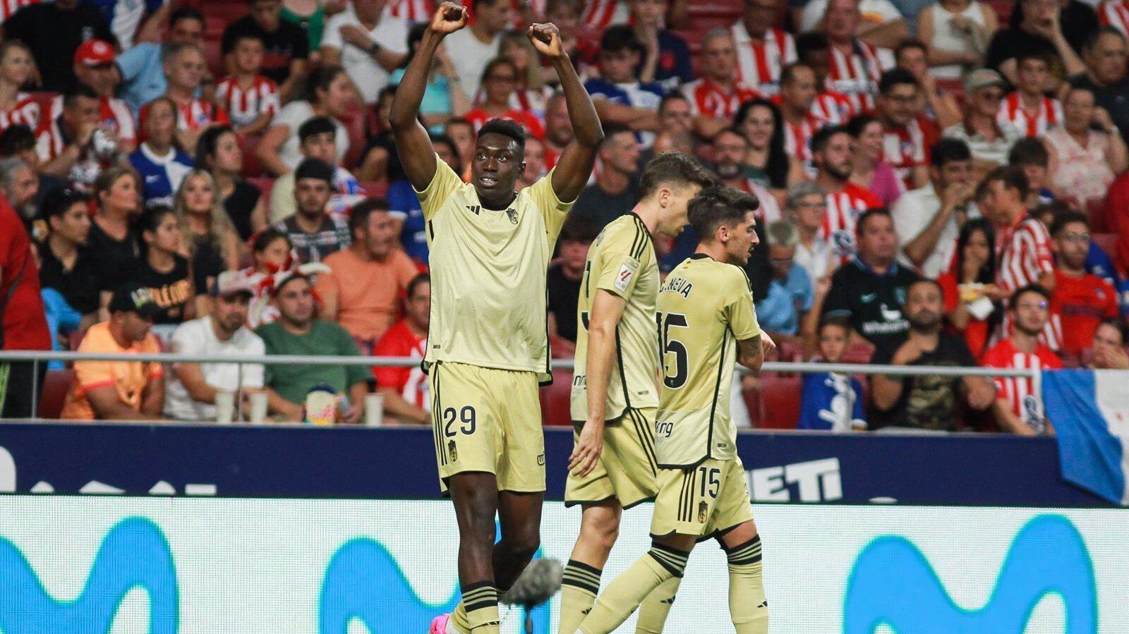 El Atlético de Madrid anuncia el fichaje del delantero Samu Omorodion hasta 2028